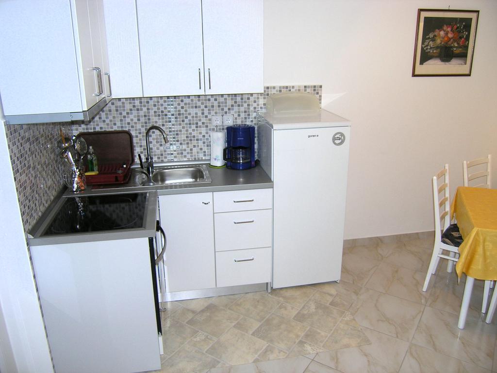 Apartment Martina Krk Town Luaran gambar