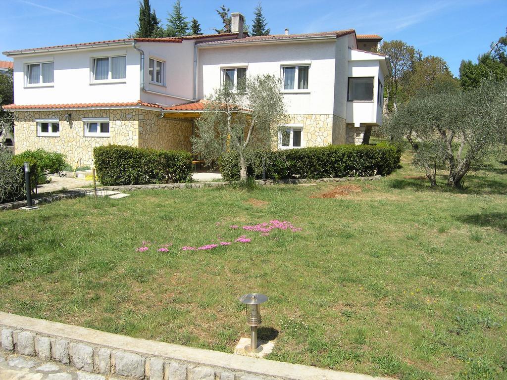 Apartment Martina Krk Town Luaran gambar